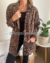 Cargar imagen en el visor de la galería, Blazer print Anahita - AngelitoChic