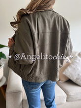 Cargar imagen en el visor de la galería, Chaqueta suede Diana-AngelitoChic