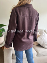 Cargar imagen en el visor de la galería, Blusa símil gamuza Aylin