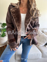 Cargar imagen en el visor de la galería, Chaqueta suede y piel Lorenza- AngelitoChic