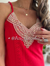 Cargar imagen en el visor de la galería, Polera pabilo broderí Diana