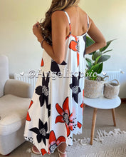 Cargar imagen en el visor de la galería, Vestido flores grandes Florencia -AngelitoChic