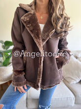 Cargar imagen en el visor de la galería, Chaqueta suede y piel Lorenza- AngelitoChic