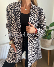 Cargar imagen en el visor de la galería, Blazer print Anahita - AngelitoChic