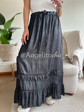 Cargar imagen en el visor de la galería, Falda larga vuelos - AngelitoChic