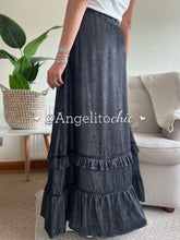 Cargar imagen en el visor de la galería, Falda larga vuelos - AngelitoChic