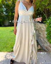 Cargar imagen en el visor de la galería, Vestido Satin Vuelos Gema