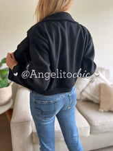 Cargar imagen en el visor de la galería, Chaqueta paño Victoria-AngelitoChic 
