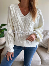Cargar imagen en el visor de la galería, Sweater trenzado Olivia-AngelitoChic 
