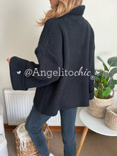 Cargar imagen en el visor de la galería, Sweater tejido Olivia
