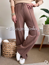 Cargar imagen en el visor de la galería, Pantalón lanilla Rosario - AngelitoChic 
