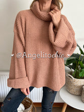 Cargar imagen en el visor de la galería, Sweater tejido Olivia
