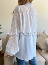 Cargar imagen en el visor de la galería, Blusa manga globo Paula
