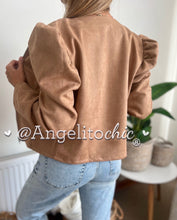 Cargar imagen en el visor de la galería, Chaqueta suede Catalina - AngelitoChic
