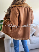 Cargar imagen en el visor de la galería, Chaqueta suede y piel Lorenza- AngelitoChic 
