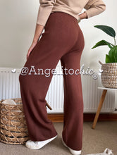 Cargar imagen en el visor de la galería, Pantalón lanilla Rosario - AngelitoChic 
