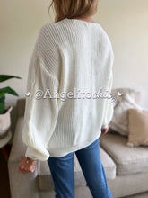Cargar imagen en el visor de la galería, Sweater trenzado Olivia-AngelitoChic 
