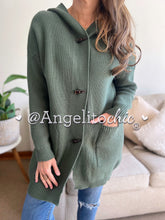 Cargar imagen en el visor de la galería, Abrigo tejido Juliana-AngelitoChic

