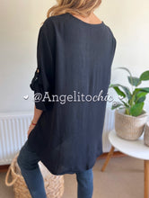 Cargar imagen en el visor de la galería, Blusa crep Silvana
