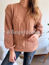 Cargar imagen en el visor de la galería, Sweater trenzado Valentina - AngelitoChic 
