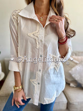 Cargar imagen en el visor de la galería, Blusa estrella Lucia
