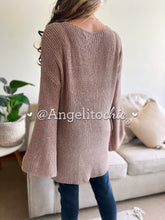 Cargar imagen en el visor de la galería, Sweater hilo Paula-AngelitoChic 
