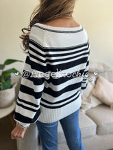 Cargar imagen en el visor de la galería, Sweater rayas Amelia-AngelitoChic 
