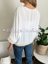 Cargar imagen en el visor de la galería, Blusa bambula Ada - AngelitoChic 
