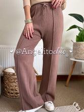 Cargar imagen en el visor de la galería, Pantalón lanilla Rosario - AngelitoChic 
