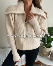 Cargar imagen en el visor de la galería, Sweater Ana
