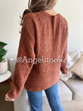 Cargar imagen en el visor de la galería, Sweater bucle Noa-AngelitoChic
