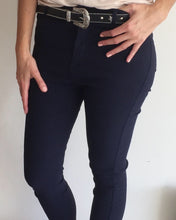 Cargar imagen en el visor de la galería, Leggins pitillos - AngelitoChic
