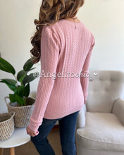 Cargar imagen en el visor de la galería, Polera Basica Botoncitos Trenzas Trini - AngelitoChic
